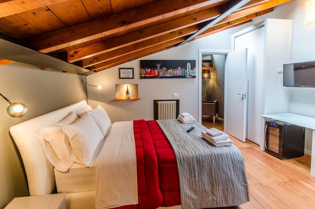 Duomo Guesthouse Piacenza Zimmer foto