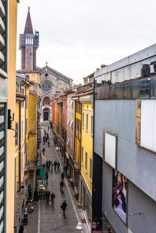 Duomo Guesthouse Piacenza Exterior foto